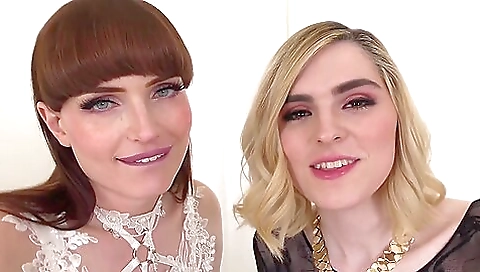 Anal threesome with Ella hollywood and her big ass