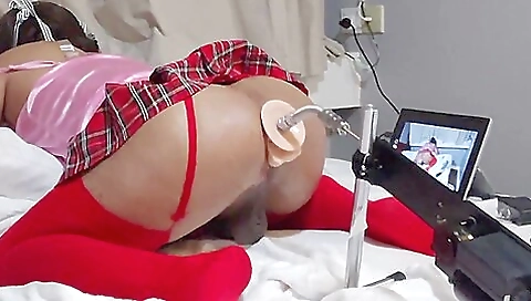 Buxom brunette fucks her boyfriend in amateur anal